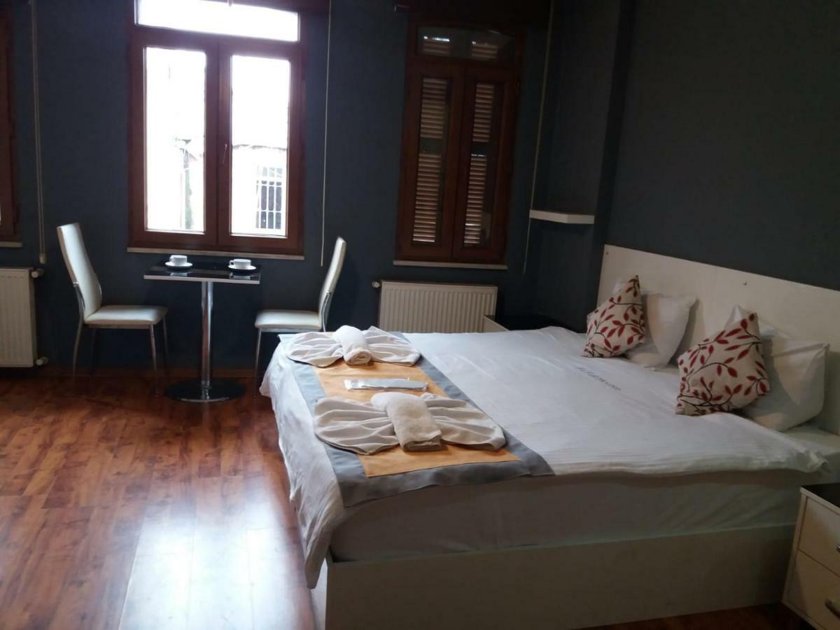 Full House Boutique Hotel Istanbul Exterior foto